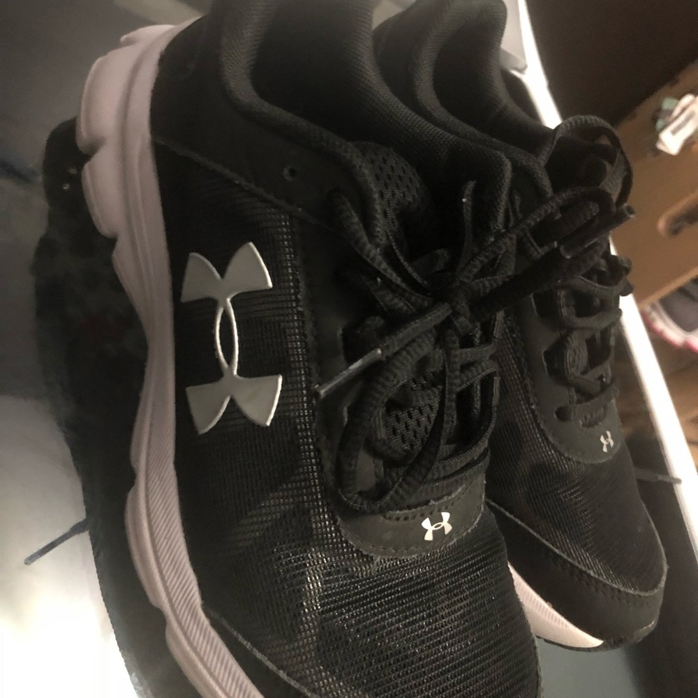 Under armor sneakers for boys or girls